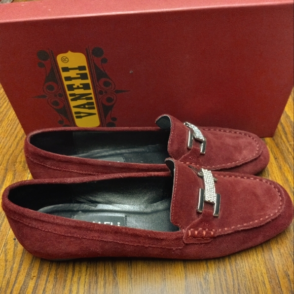 Women's Vaneli Slip On Suede Flats. - Picture 1 of 10